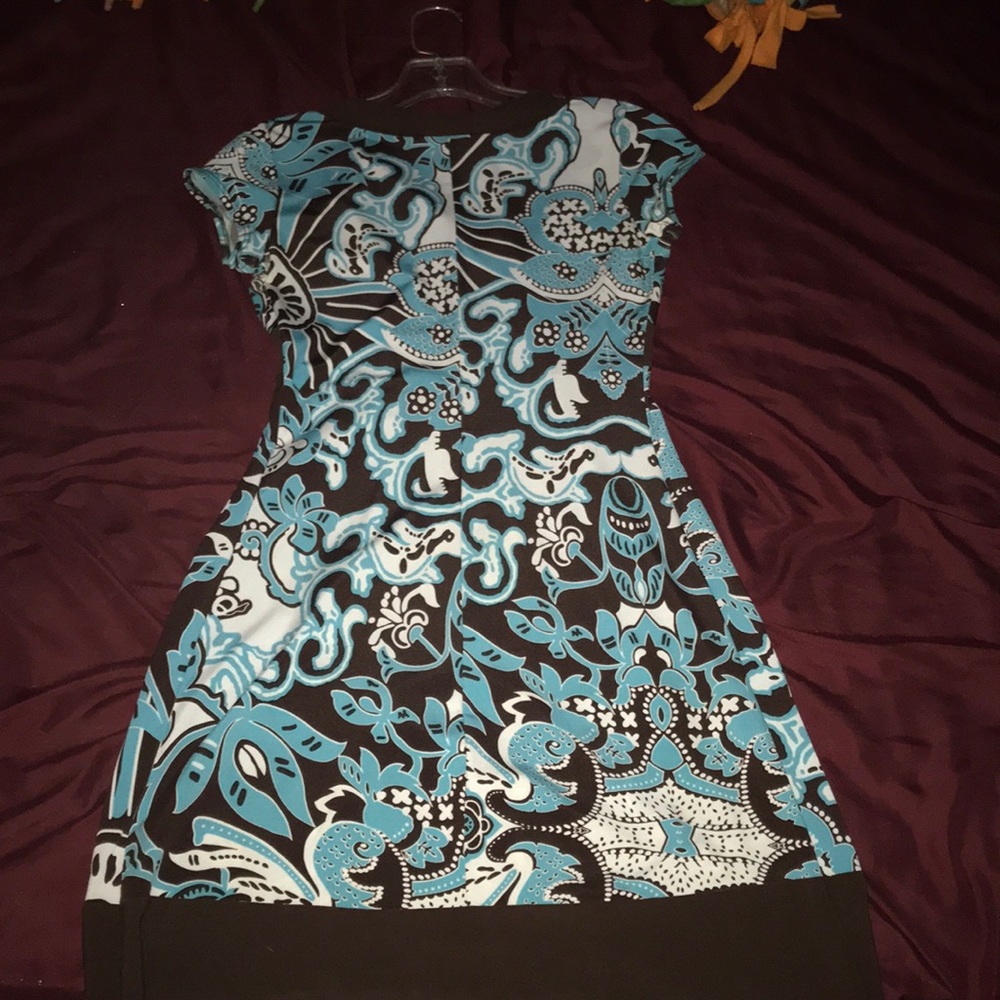 Dress - Picture 2 of 2